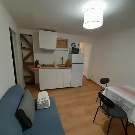 Chiado Carmo Sunny 아파트 리스본