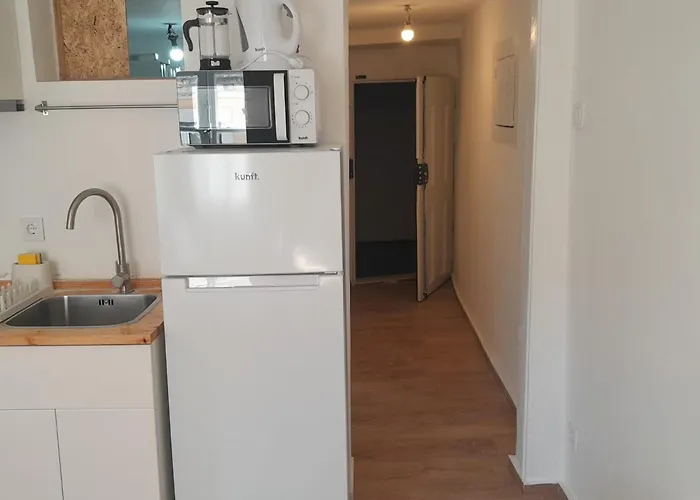 Chiado Carmo Sunny * Lisboa